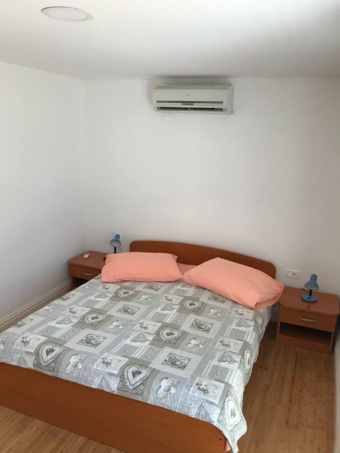 Apartment Mila Srima Exterior foto